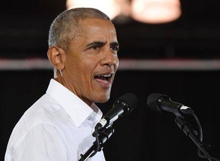 مطربة أمريكية تكتب أغاني حب لباراك أوباما