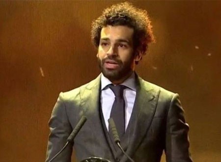 تويتر يفاجئ محمد صلاح