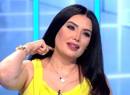 عبير صبري تشعل الأجواء بقبلة لزوجها في ختام القاهرة السينمائي.. صور