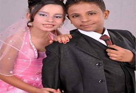 أصغر عروسين في مصر يحتفلان بزفافهما.. صور