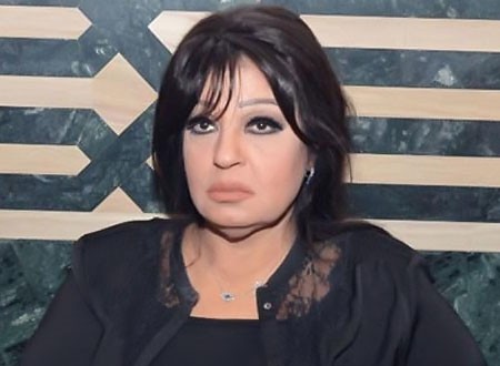فيفي عبده تهدد بمقاضاة رامز جلال بعد تعرضها للإصابة في برنامجه