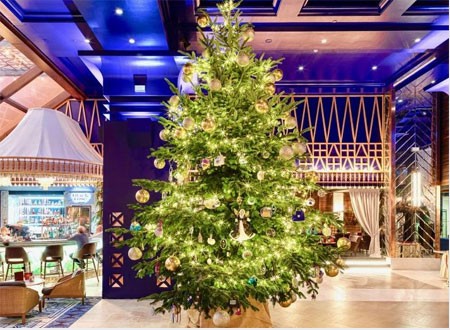 صور أغلى شجرة كريسماس فى العالم بقيمة 15مليون دولار.. شاهد