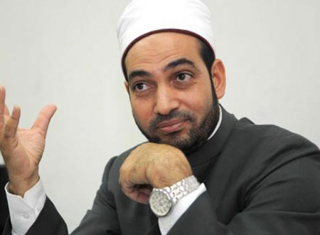 الشيخ سالم عبدالجليل يعتذر عن مهاجمته للعقيدة المسيحية ووصفه المسيحيين بالكفار