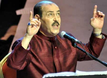 صور.. لطفي بوشناق يعود للغناء في مصر من باب الأوبرا