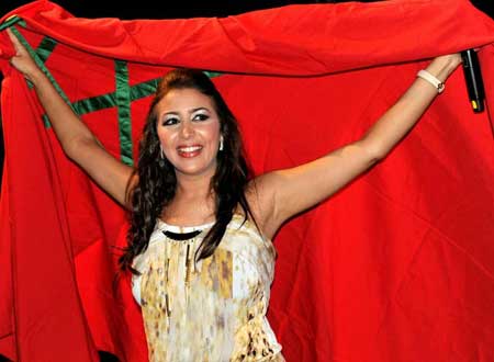 بالصور جنات تحيي حفل عيد ميلاد ملك المغرب