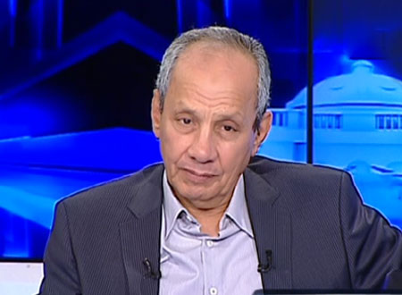 إبراهيم حجازي يتعرض لحادث سيارة.. صور
