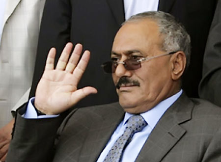 علي عبدالله صالح يكشف أسرار سنوات حكمه في مذكرات
