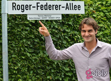 روجيه فيدرر سعيد بإطلاق اسمه على أحد شوارع ألمانيا