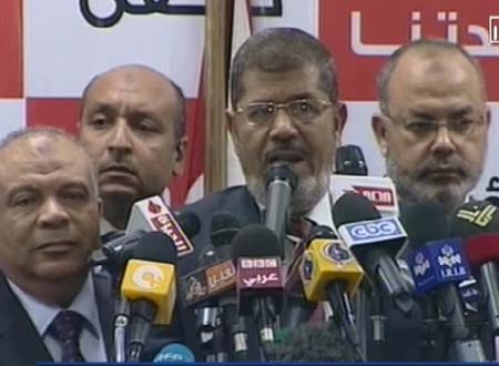 بالفيديو.. محمد مرسي يعلن فوزه بالرئاسة ويوجه كلمة للشعب