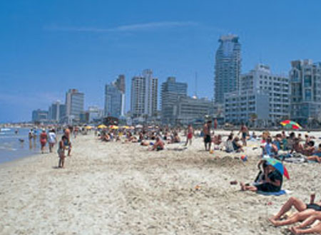 السياحة تنتعش في تل أبيب بفضل الدعارة 