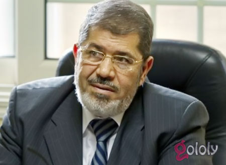 صورة نادرة للرئيس محمد مرسي بالجلباب 