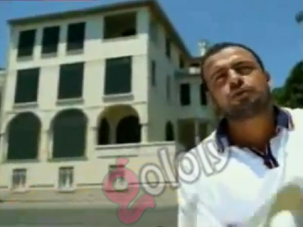 فيديو.. مصطفي حسني يزور قصر نور ومهند
