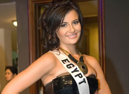 سر ندم يارا نعوم على مشاركتها في مسابقة ملكة جمال مصر