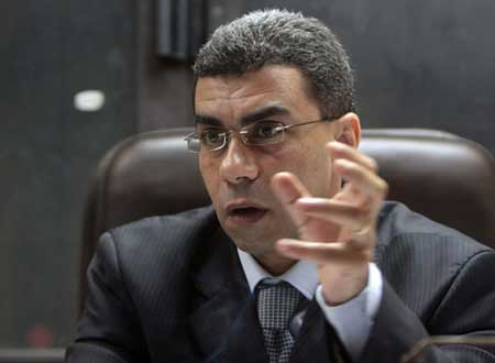 ياسر رزق: الانتخابات الرئاسية أولا تحقق المصلحة العليا للبلاد