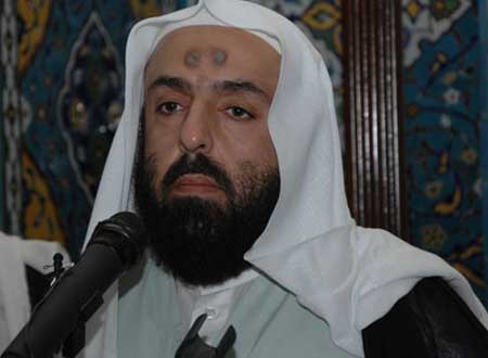 الكويت تطرد حسين الفهيد لتطاوله على الصحابة