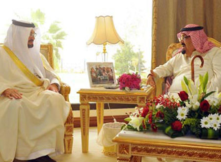 الأمير مشعل يستقبل سفير مملكة البحرين