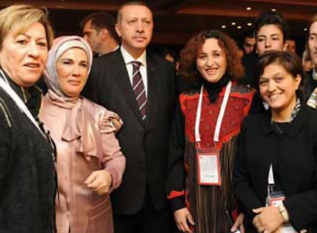 النساء العربيات والدستور في مؤتمر بإسطنبول