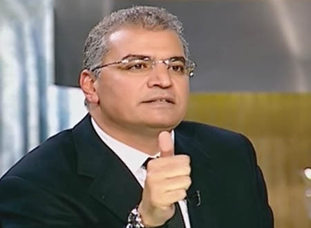 حبس عصام سلطان سنة مع الشغل بسبب التحية
