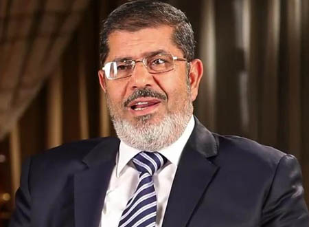 نجلة محمد مرسي عن الانتخابات الرئاسية: &laquo;خليهم يتسلوا&raquo;