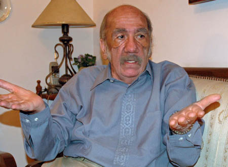وفاة الكاتب الكبير محفوظ عبدالرحمن زوج سميرة عبدالعزيز