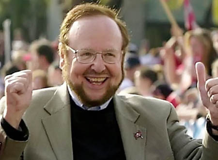 وفاة الملياردير مالكوم جليزر مالك نادي مانشستر يونايتد