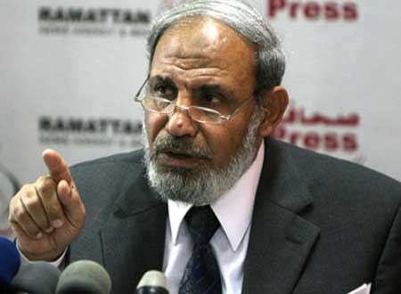 محمود الزهار مهدد بفقدان الجنسية المصرية